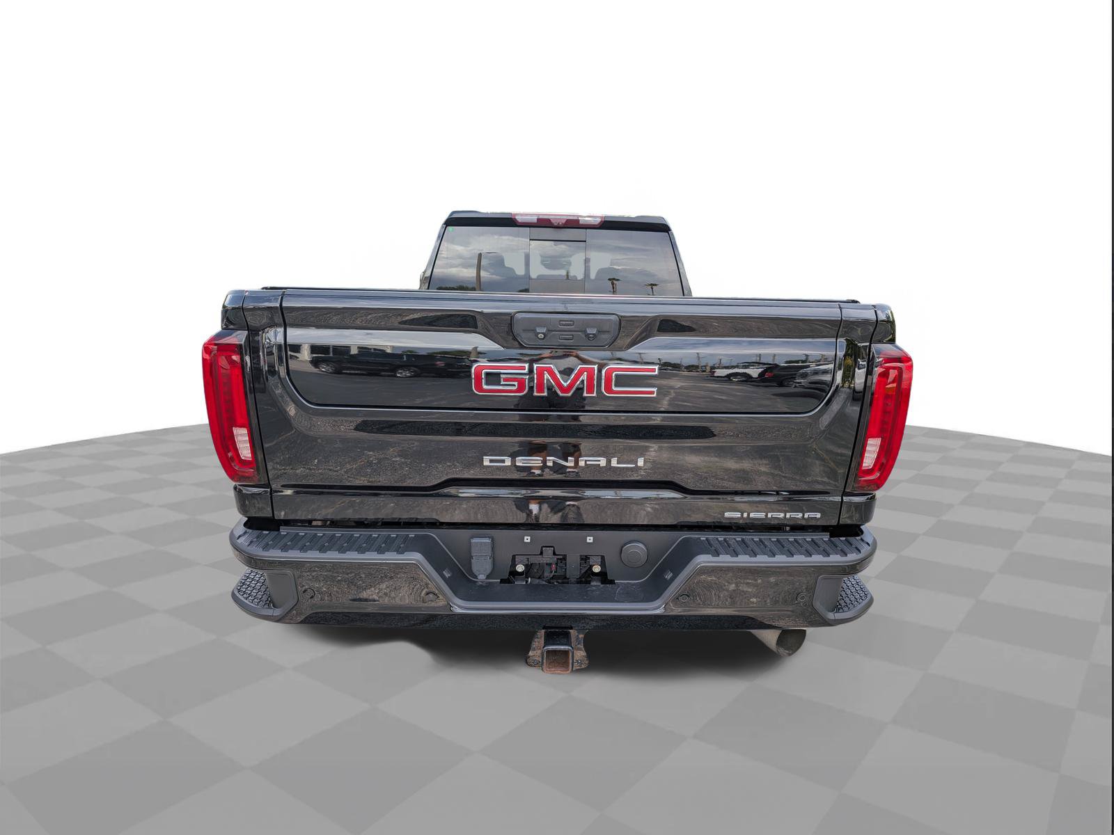 Certified 2021 GMC Sierra 2500 Denali w/ Denali Black Diamond Edition AWD/4WD image 5