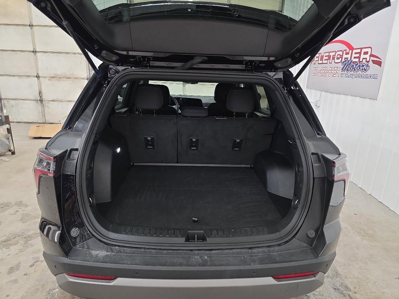 Used 2025 Chevrolet Equinox LT image 39