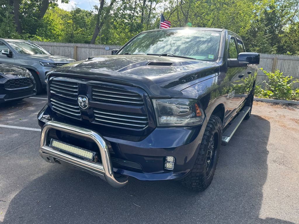 Used 2015 RAM 1500 Sport w/ Convenience Group AWD/4WD image 8