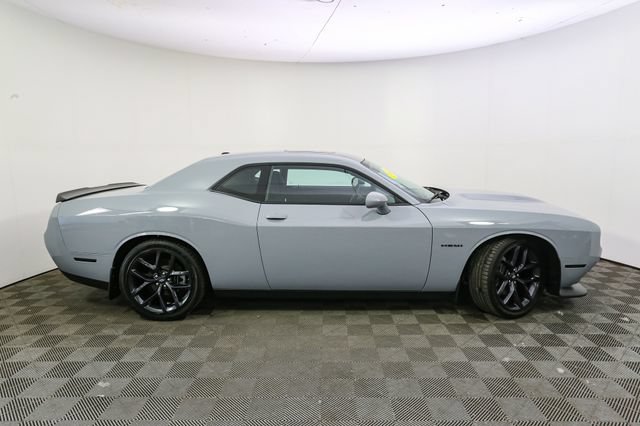Used 2022 Dodge Challenger R/T w/ Blacktop Package RWD image 13