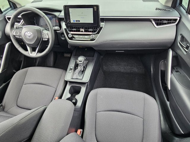 Used 2026 Toyota Corolla Cross LE w/ Moonroof Package FWD image 15