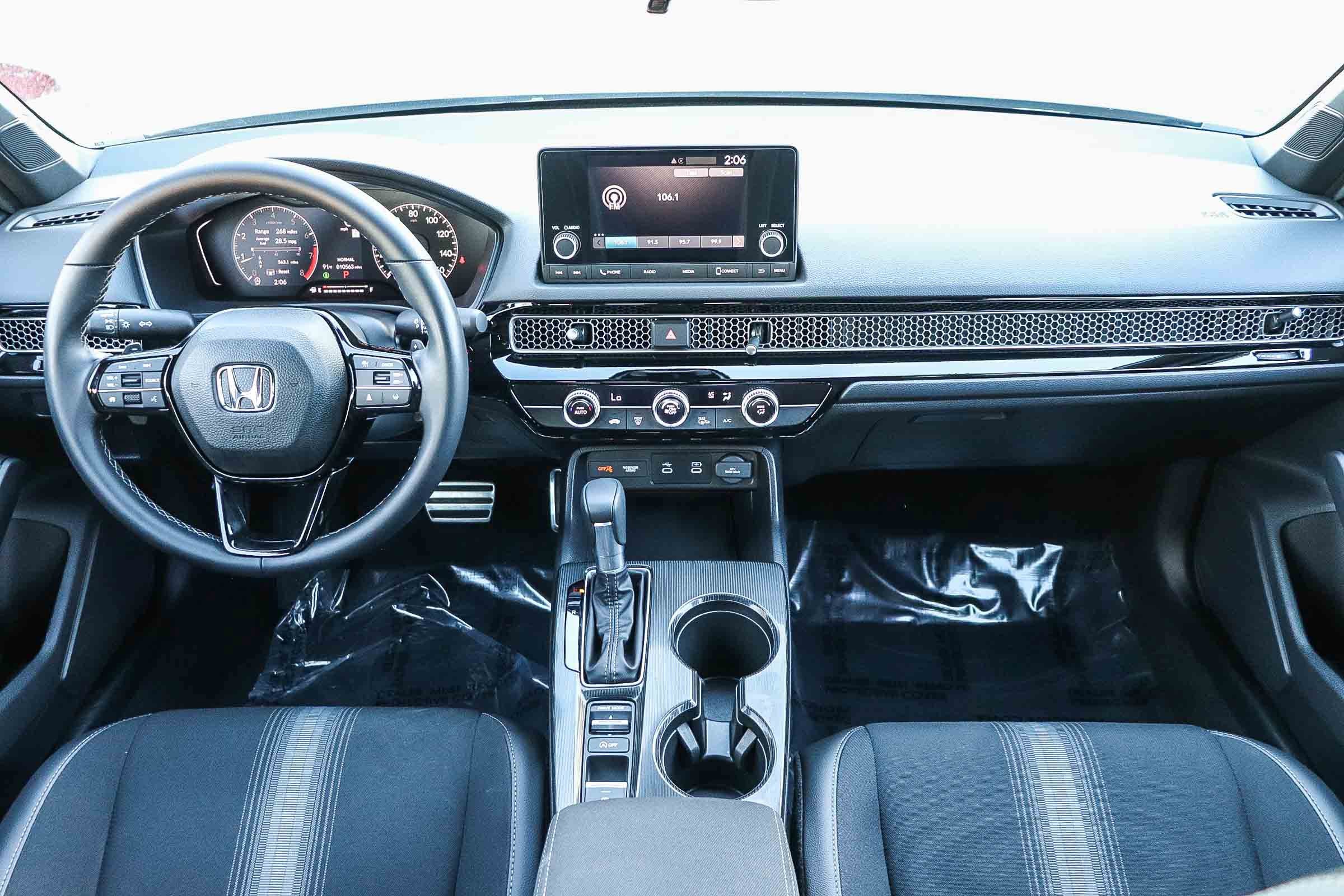 Used 2025 Honda Civic Sport image 13