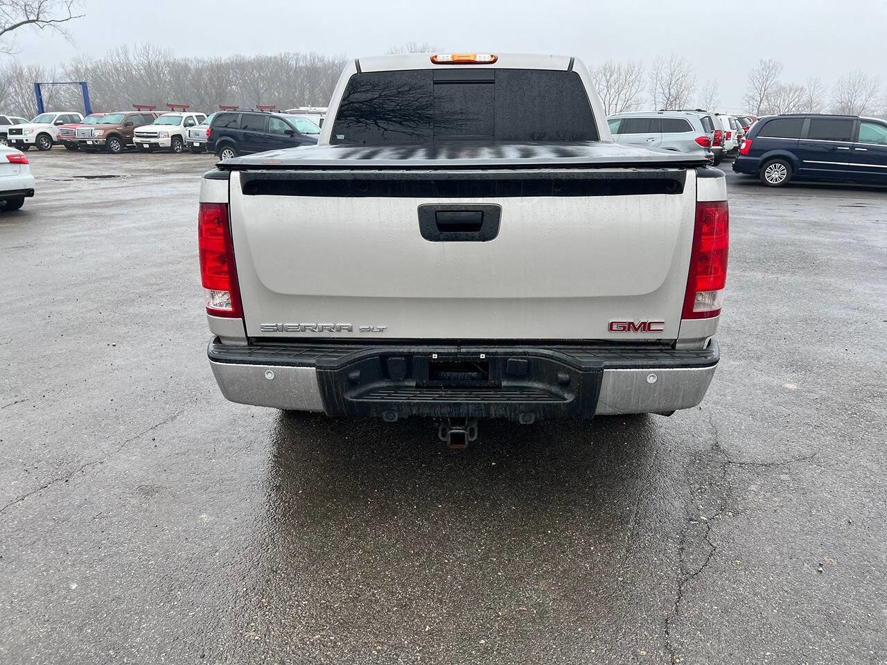 Used 2007 GMC Sierra 1500 SLT w/ SLE/SLT Trailering Package RWD image 7