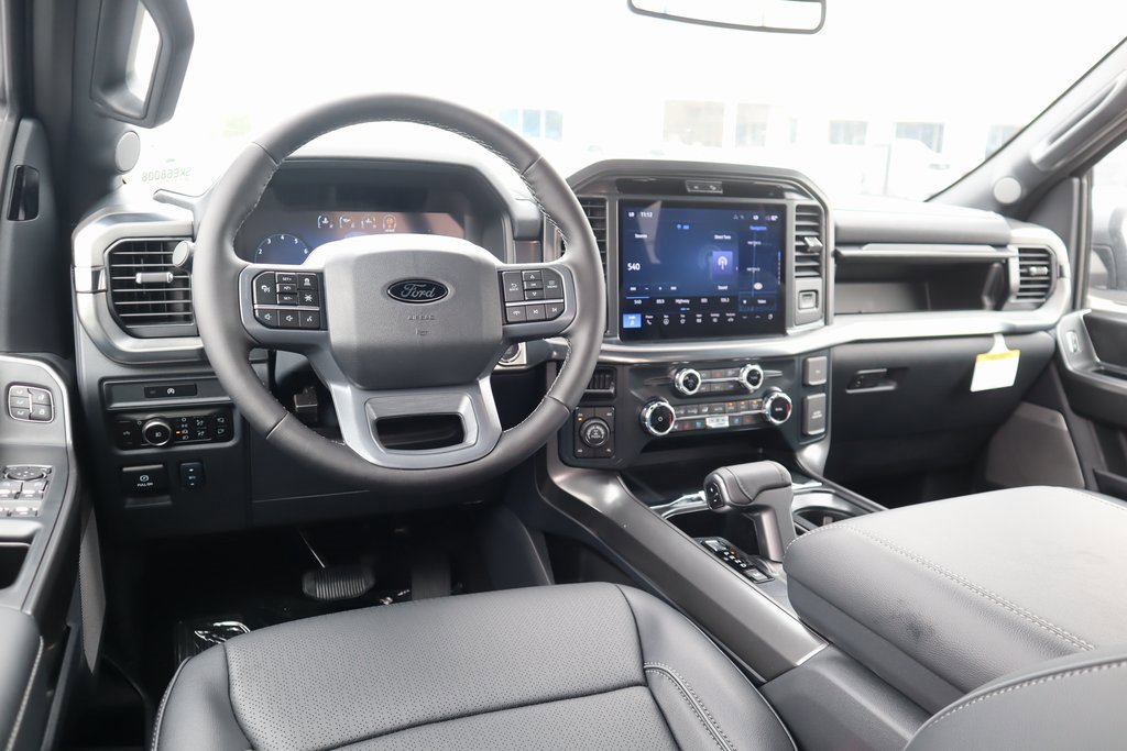 New 2025 Ford F150 Lariat w/ FX4 Off-Road Package image 2
