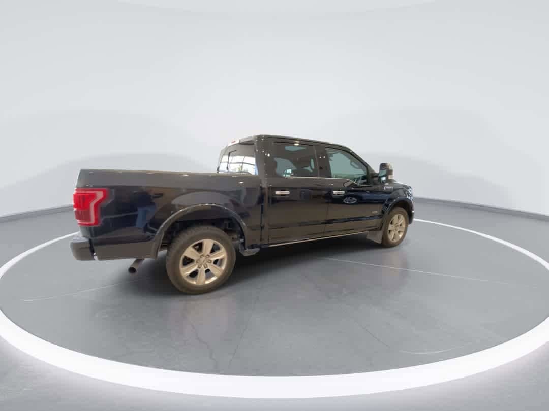 Used 2015 Ford F150 Platinum w/ Equipment Group 701A Luxury AWD/4WD image 8