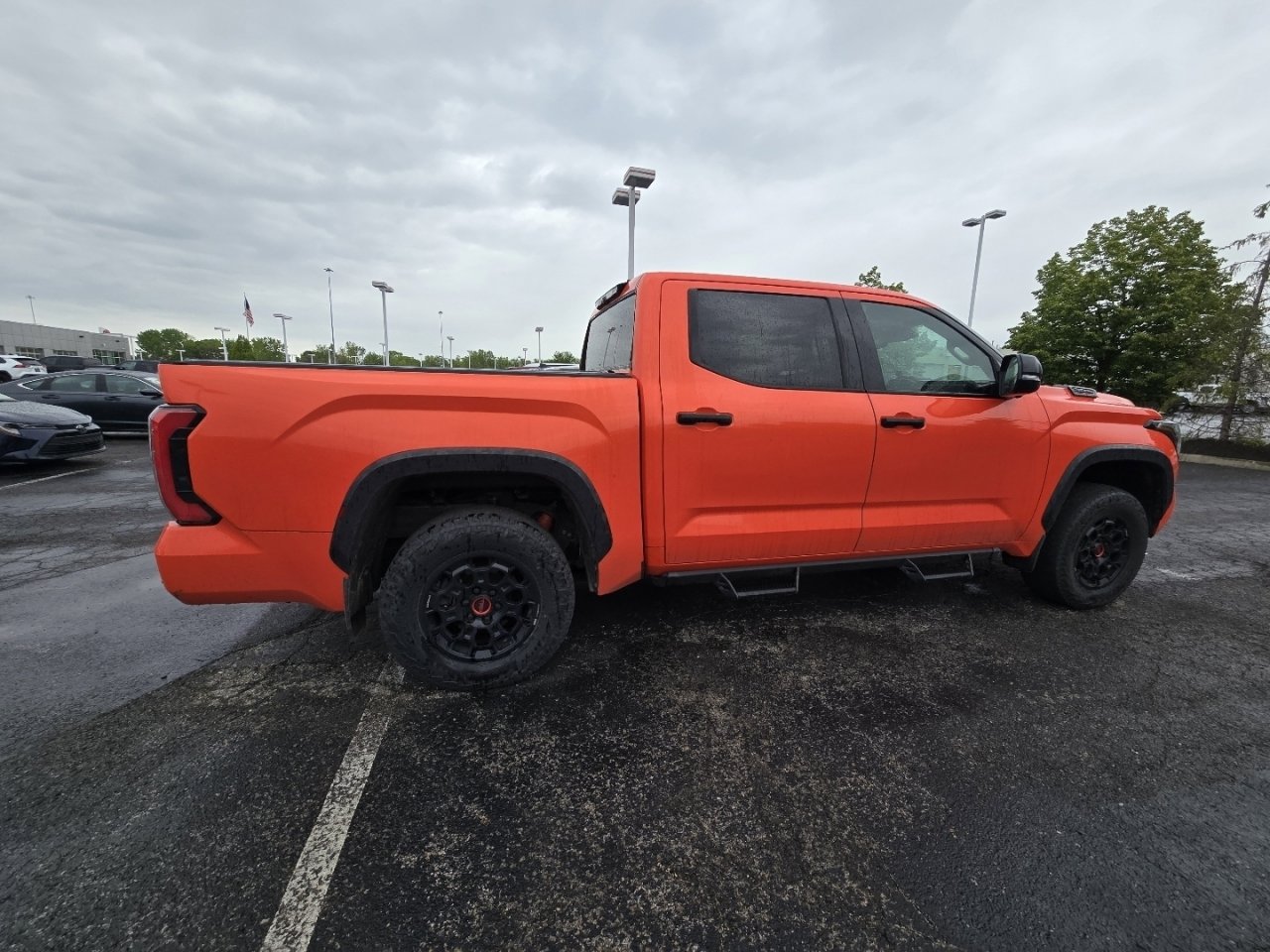 Used 2022 Toyota Tundra TRD Pro AWD/4WD image 8