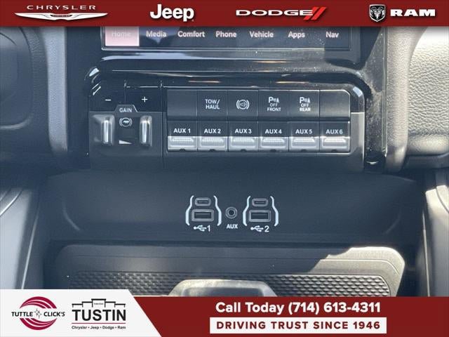 New 2026 RAM 2500 Big Horn AWD/4WD image 41