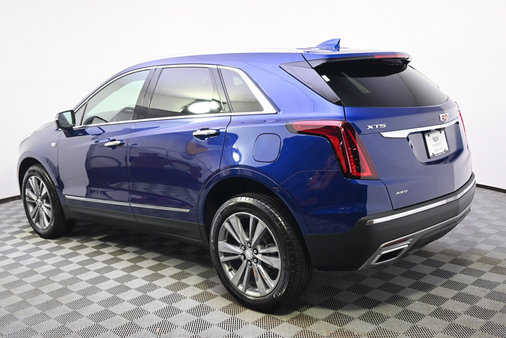 New 2026 Cadillac XT5 Premium Luxury w/ Driver Assist Package AWD/4WD image 3