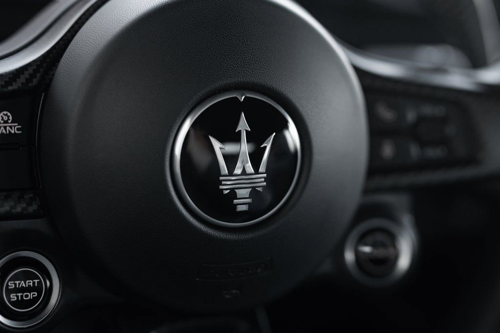 Used 2022 Maserati MC20 Coupe image 43