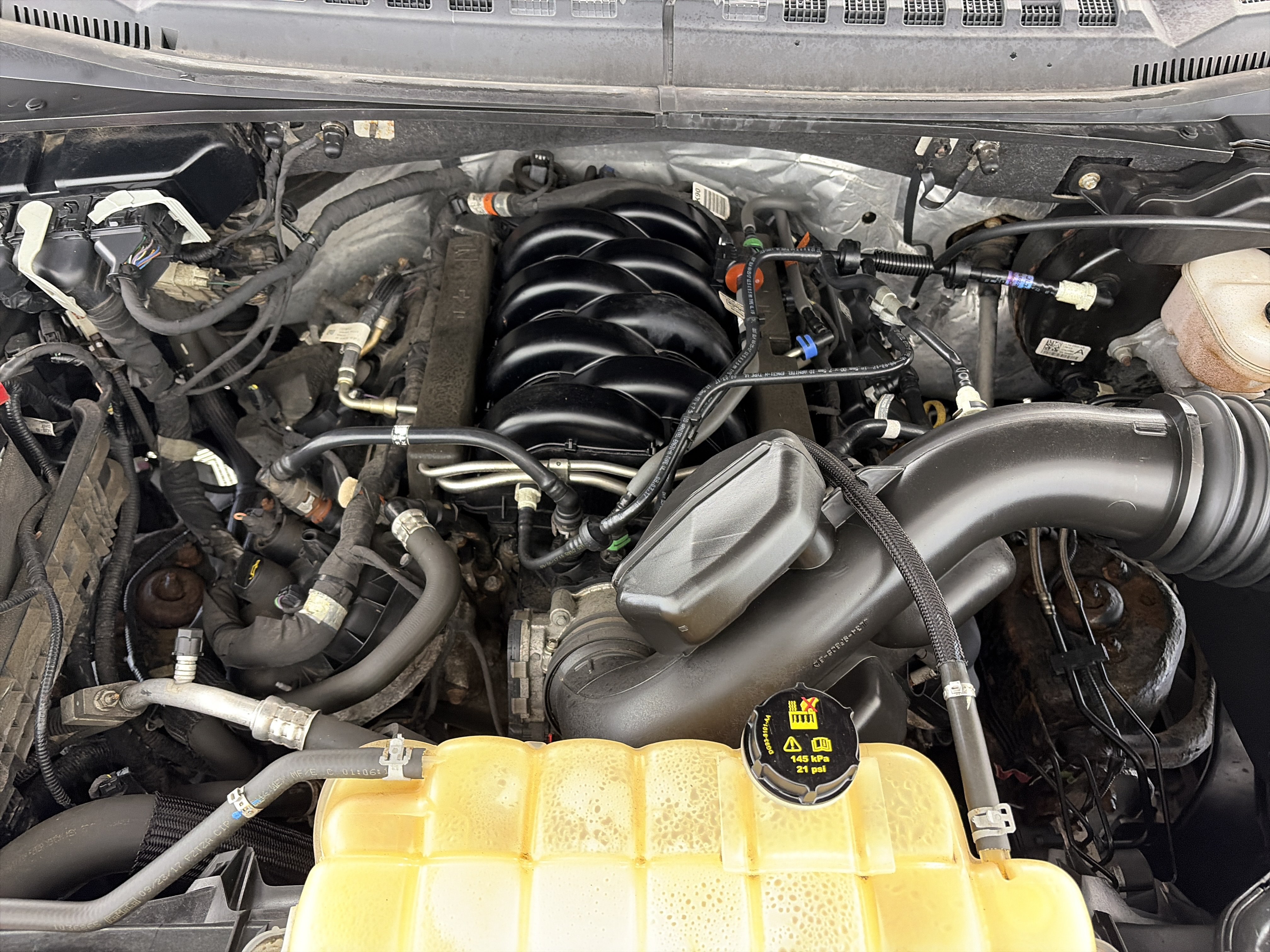 Used 2018 Ford F150 XLT w/ Equipment Group 301A Mid AWD/4WD image 11