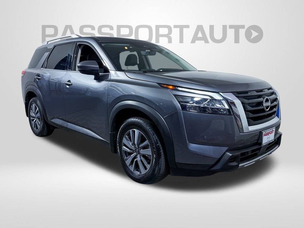 Certified 2023 Nissan Pathfinder SL image 5