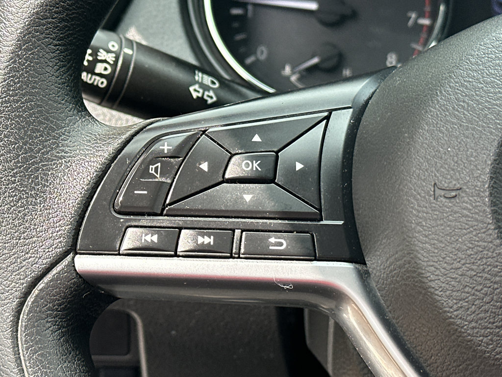 Used 2020 Nissan Rogue Sport S FWD image 14