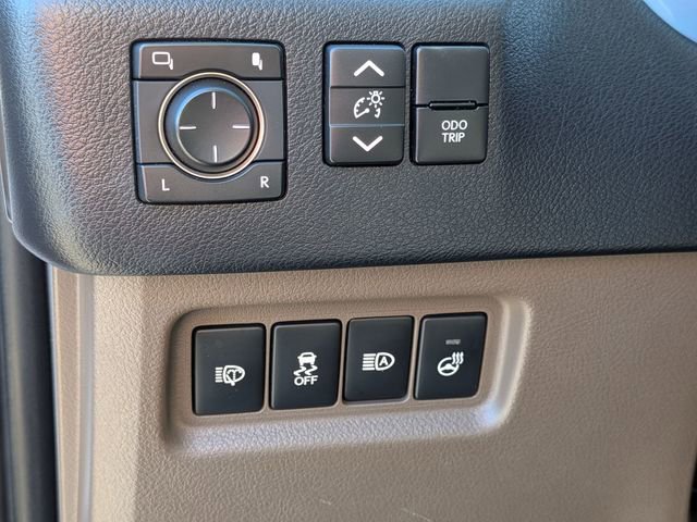 Used 2022 Lexus GX 460 Premium AWD/4WD image 19