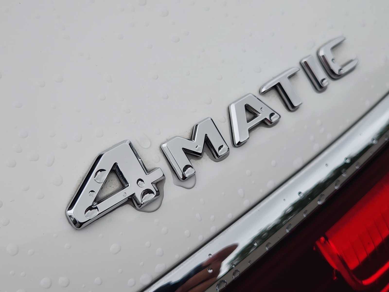 Used 2025 Mercedes-Benz GLS 450 4MATIC image 12