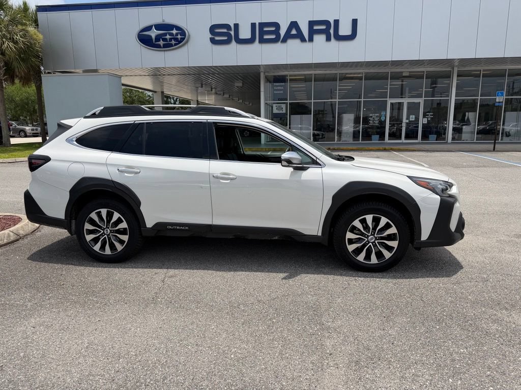 Used 2023 Subaru Outback Touring XT AWD/4WD image 2