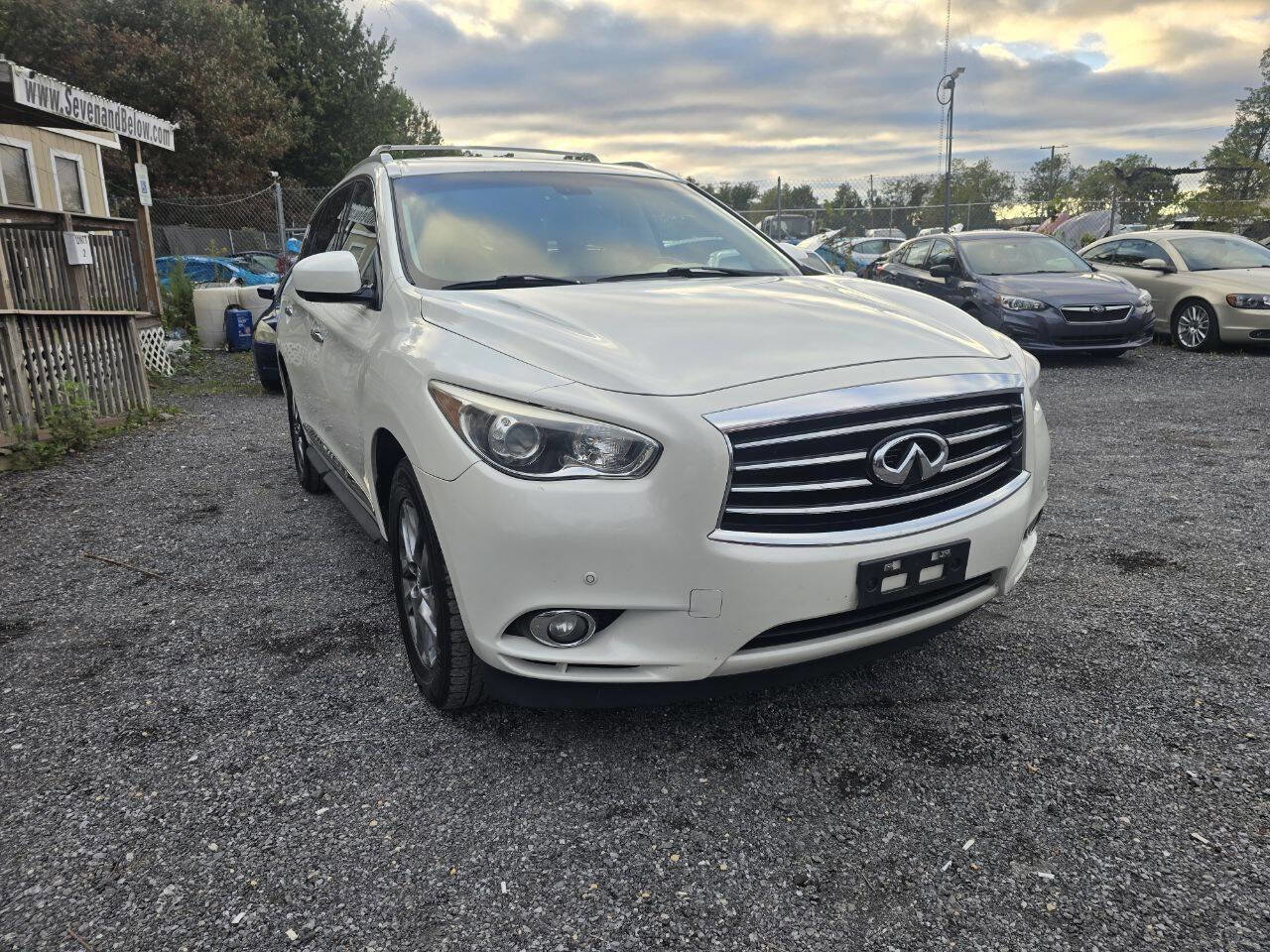 Used 2015 INFINITI QX60 AWD w/ Premium Plus Package image 7