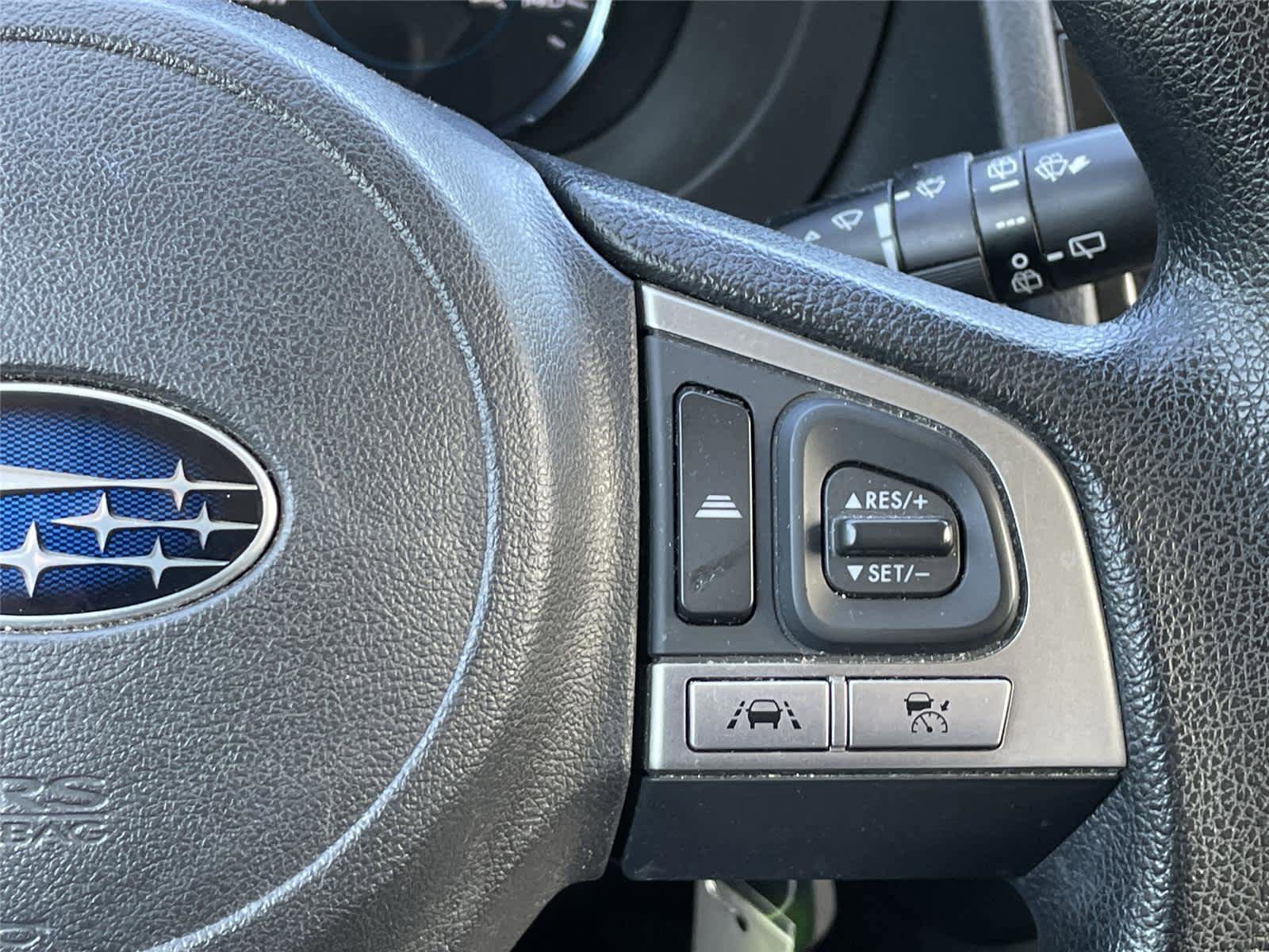 Used 2017 Subaru Forester 2.5i Premium AWD/4WD image 23