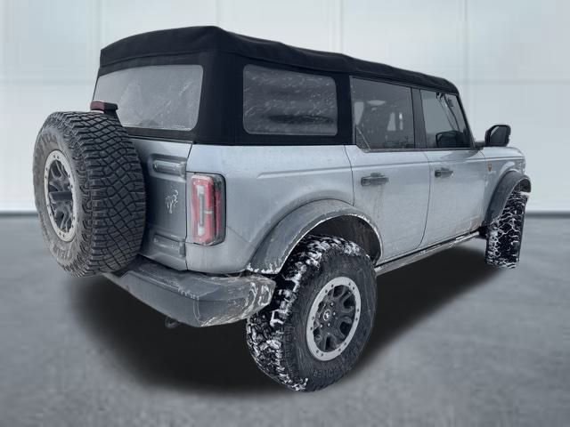 Used 2022 Ford Bronco Badlands image 4