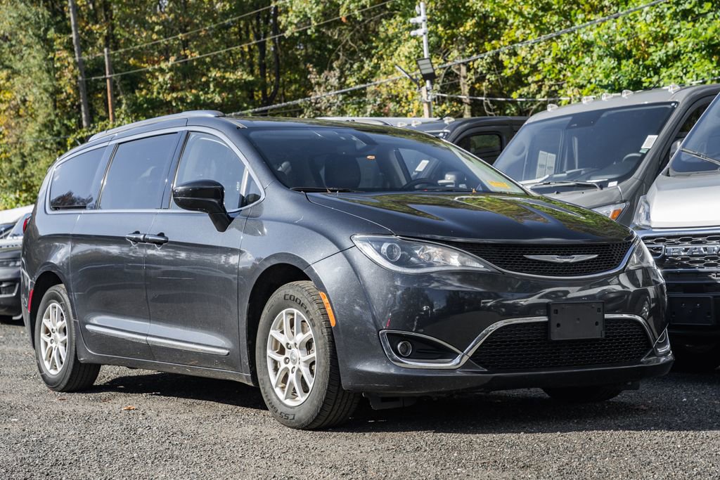 Used 2020 Chrysler Pacifica Touring-L