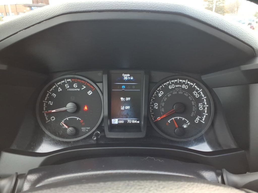 Certified 2022 Toyota Tacoma SR w/ SX Package image 26