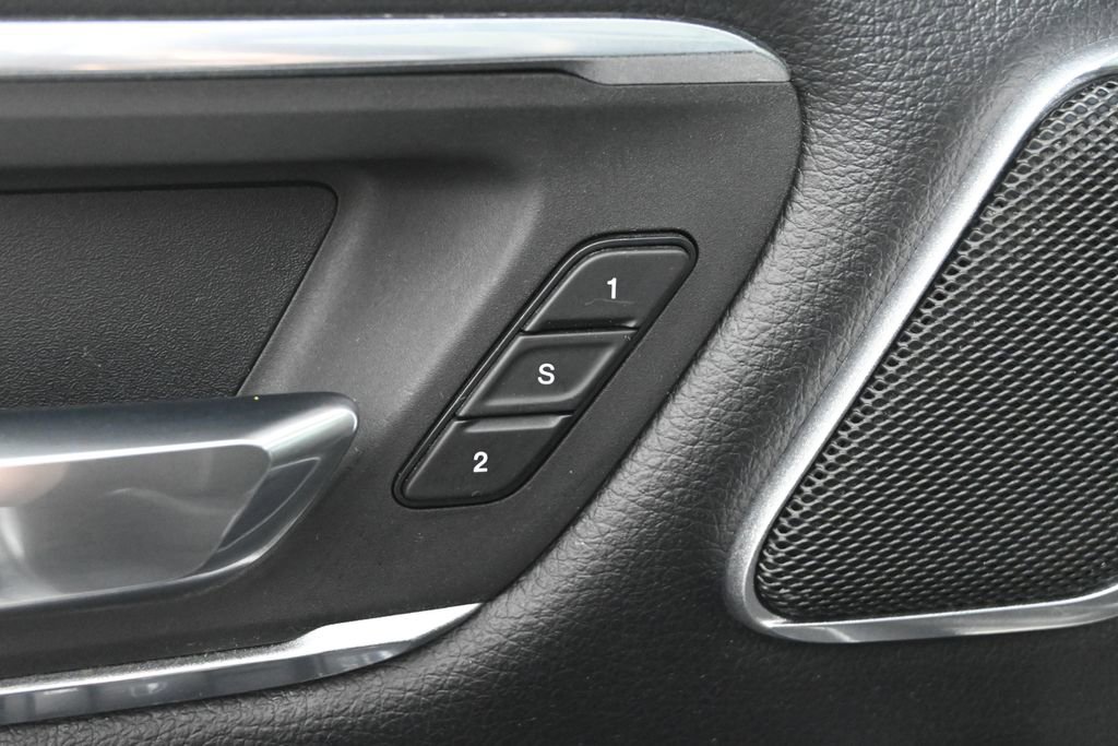 Used 2021 RAM 1500 Laramie w/ Sport Appearance Package image 20