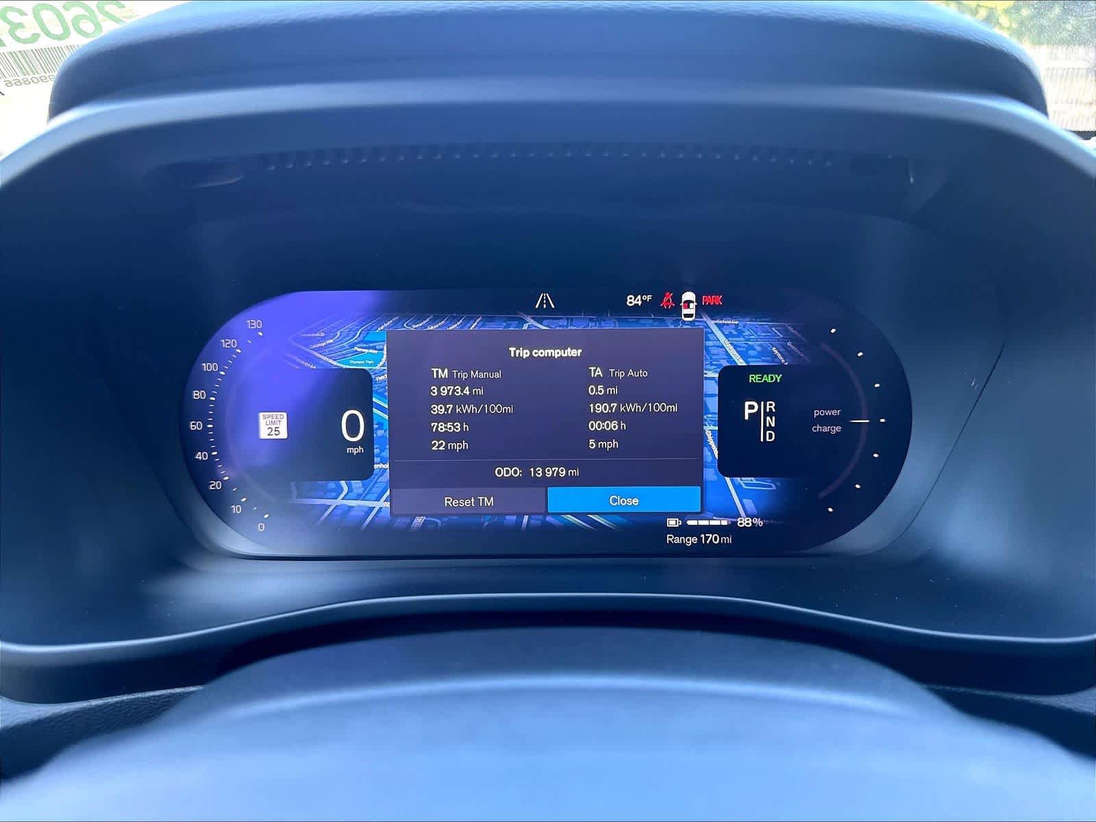 Used 2023 Volvo XC40 Recharge Plus AWD/4WD image 23