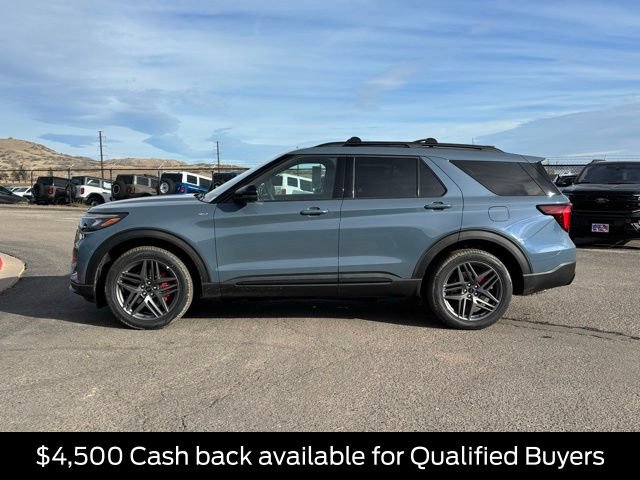 New 2026 Ford Explorer ST-Line w/ ST-Line Street Pack AWD/4WD image 2