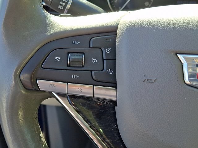 Used 2023 Cadillac XT6 Premium Luxury FWD image 16
