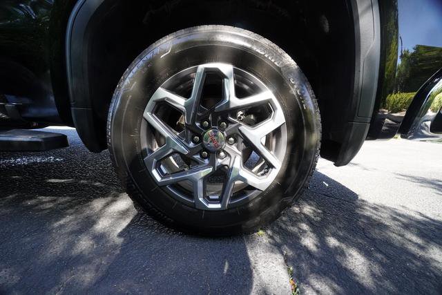 Used 2024 GMC Sierra 1500 SLT w/ SLT Premium Plus Package AWD/4WD image 42