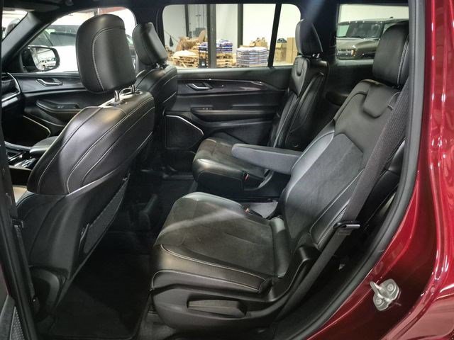Used 2021 Jeep Grand Cherokee L Laredo AWD/4WD image 26
