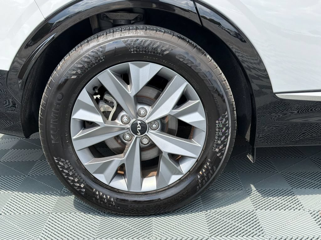 Used 2025 Kia Sportage SX FWD image 21