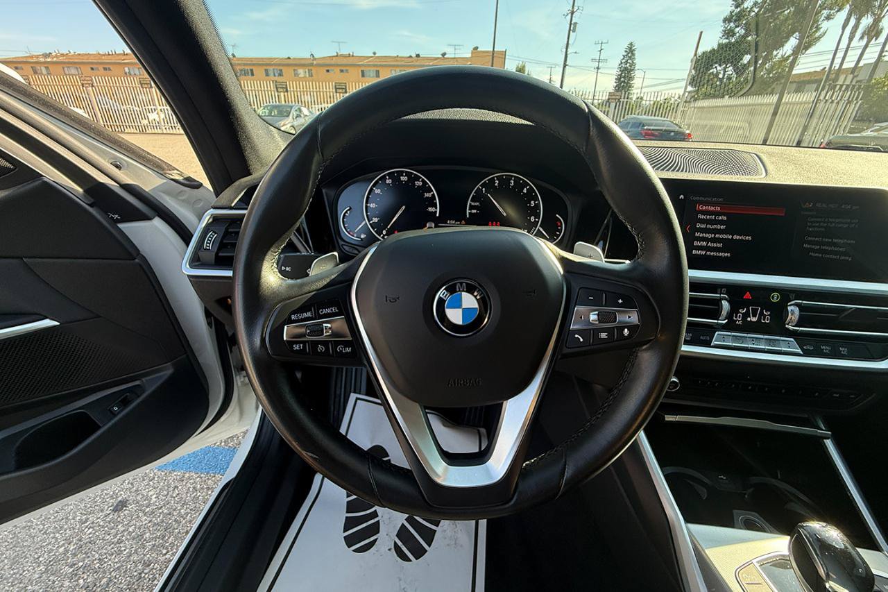 Used 2020 BMW 330i Sedan RWD image 11