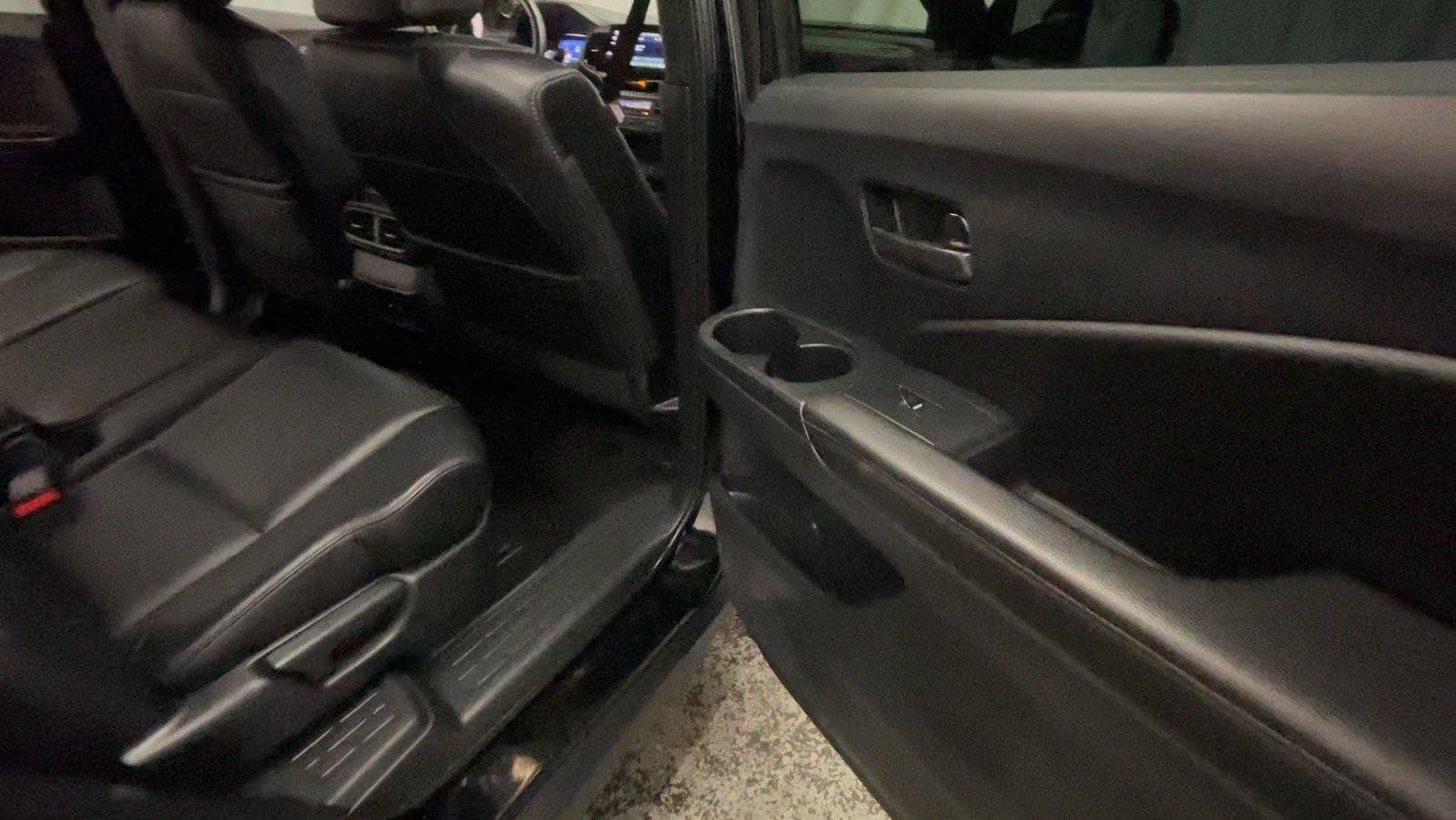 Certified 2025 Honda Passport EX-L image 24