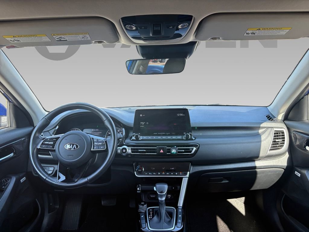 Used 2021 Kia Seltos SX w/ SX Sunroof Package image 3