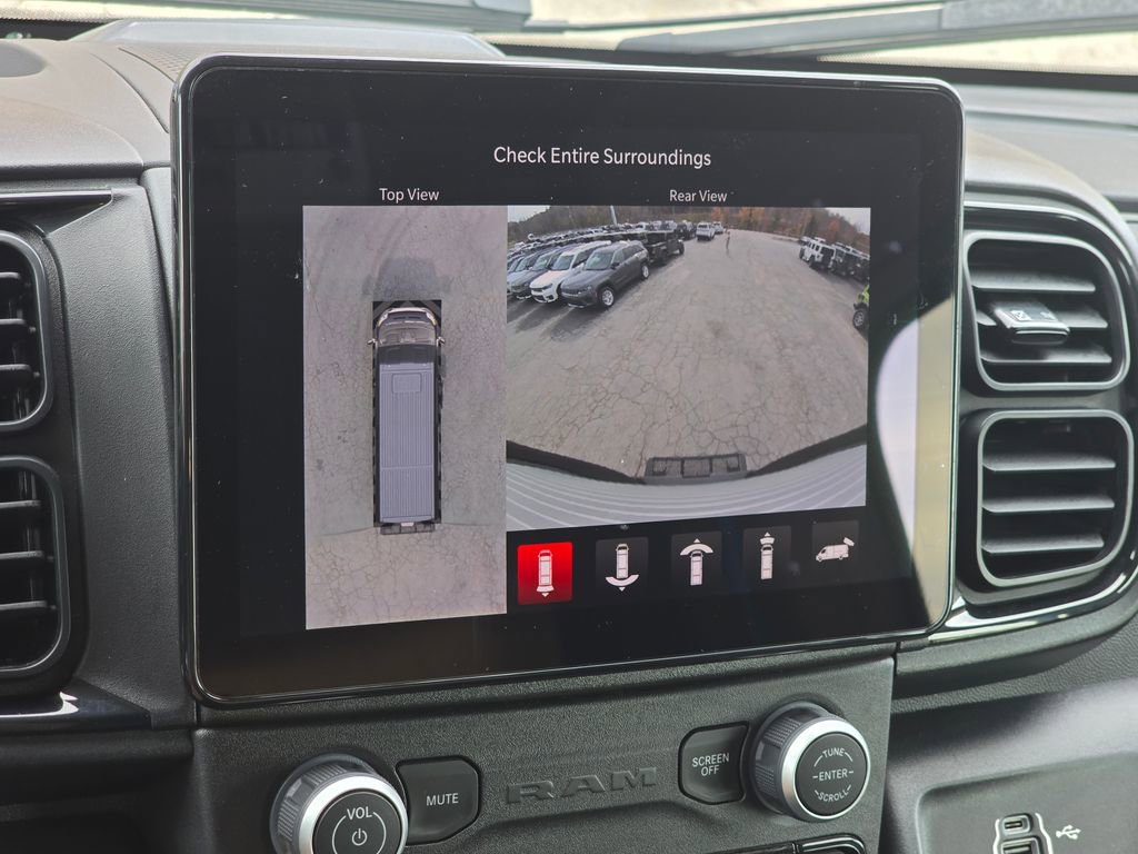 Used 2024 RAM ProMaster 3500 w/ Delivery Van Package image 9