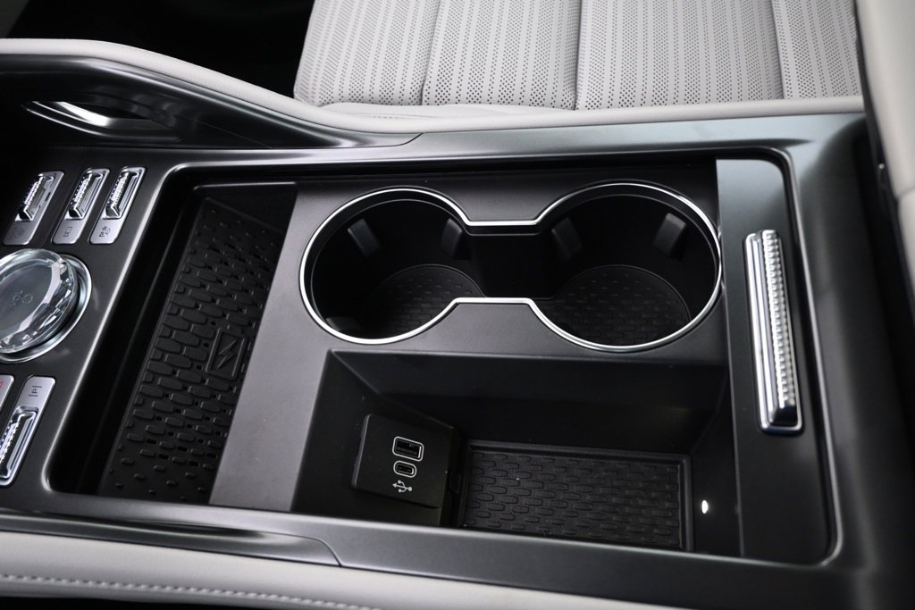 New 2026 Lincoln Nautilus Reserve image 29