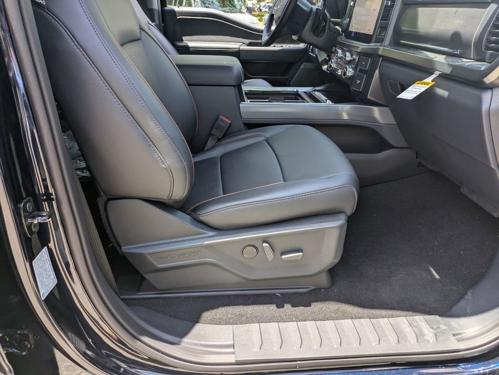 New 2025 Ford F250 Lariat w/ Lariat Ultimate Package image 35