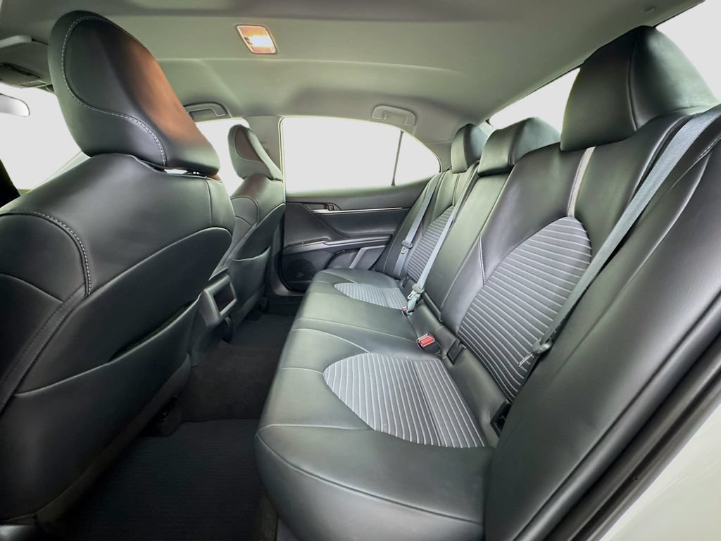 Used 2024 Toyota Camry SE FWD image 21