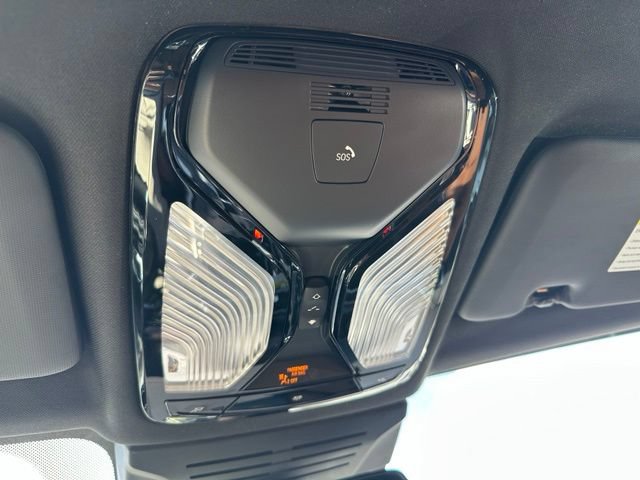 New 2026 BMW X5 xDrive50e w/ Premium Package AWD/4WD image 21