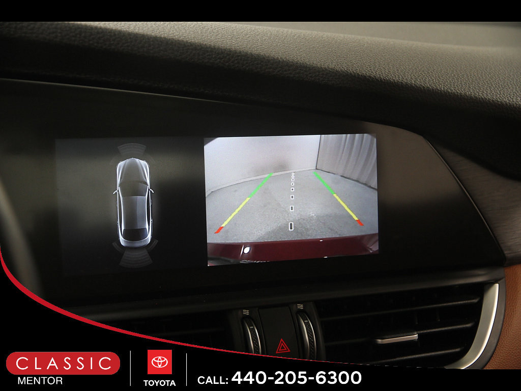 Used 2021 Alfa Romeo Giulia Ti w/ Active Assist 2 Package TI AWD/4WD image 13