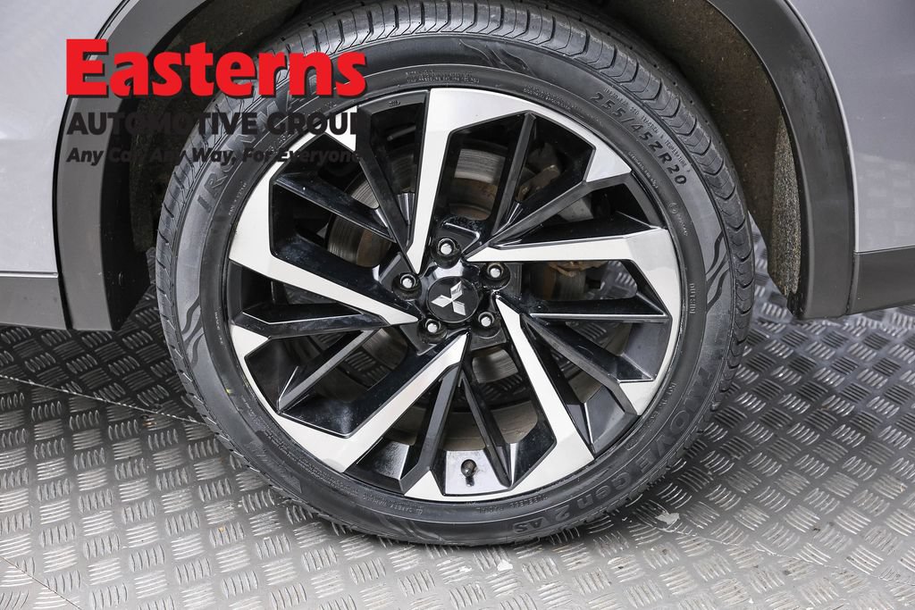 Used 2023 Mitsubishi Outlander SE AWD/4WD image 81