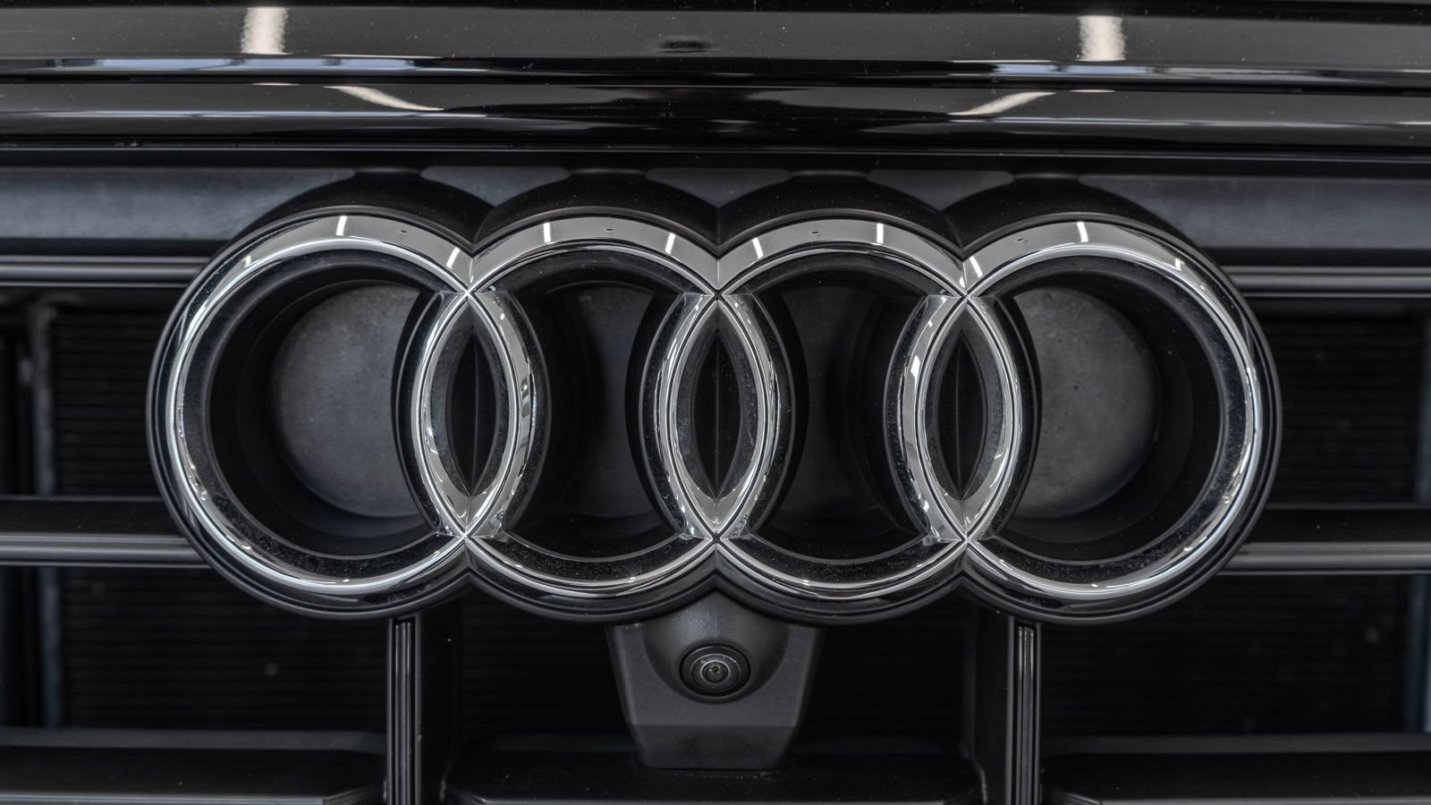 Used 2020 Audi Q8 Premium Plus AWD/4WD image 5