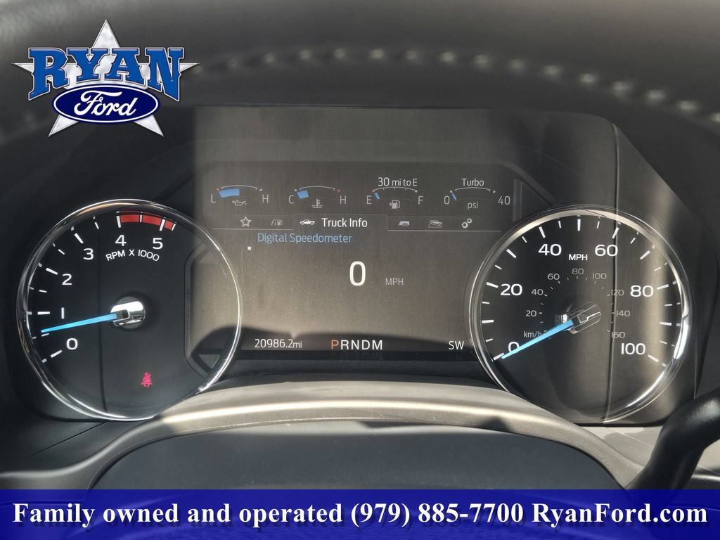 Certified 2022 Ford F250 Lariat w/ Lariat Ultimate Package AWD/4WD image 11