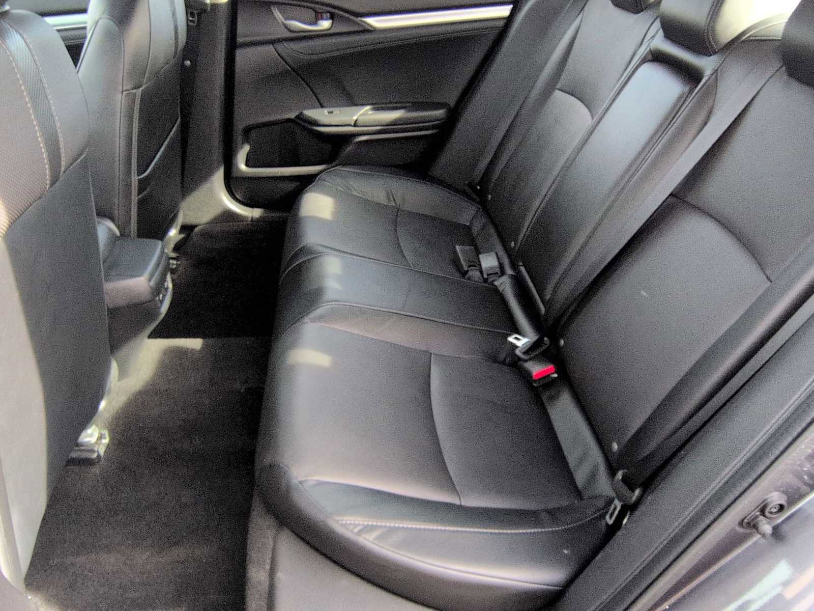 Used 2017 Honda Civic Touring image 21