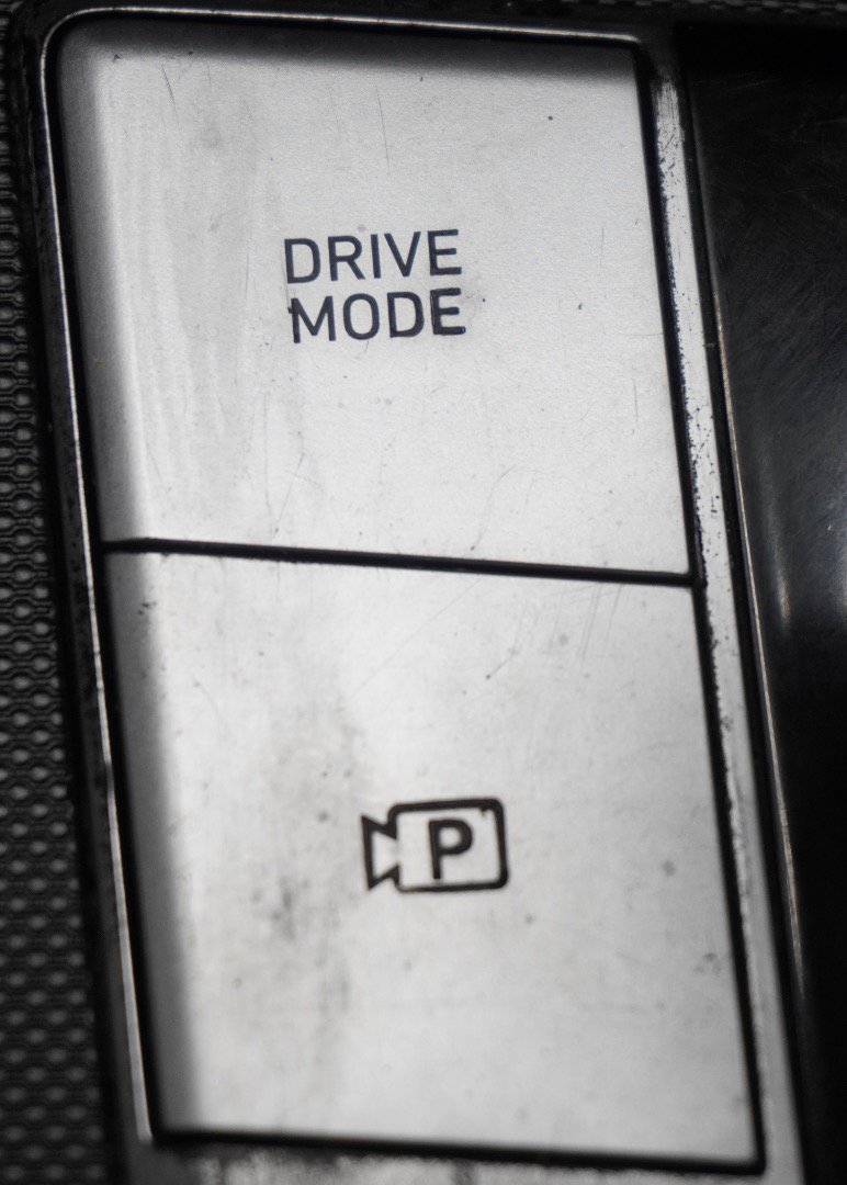 Used 2022 Hyundai Elantra SEL FWD image 17