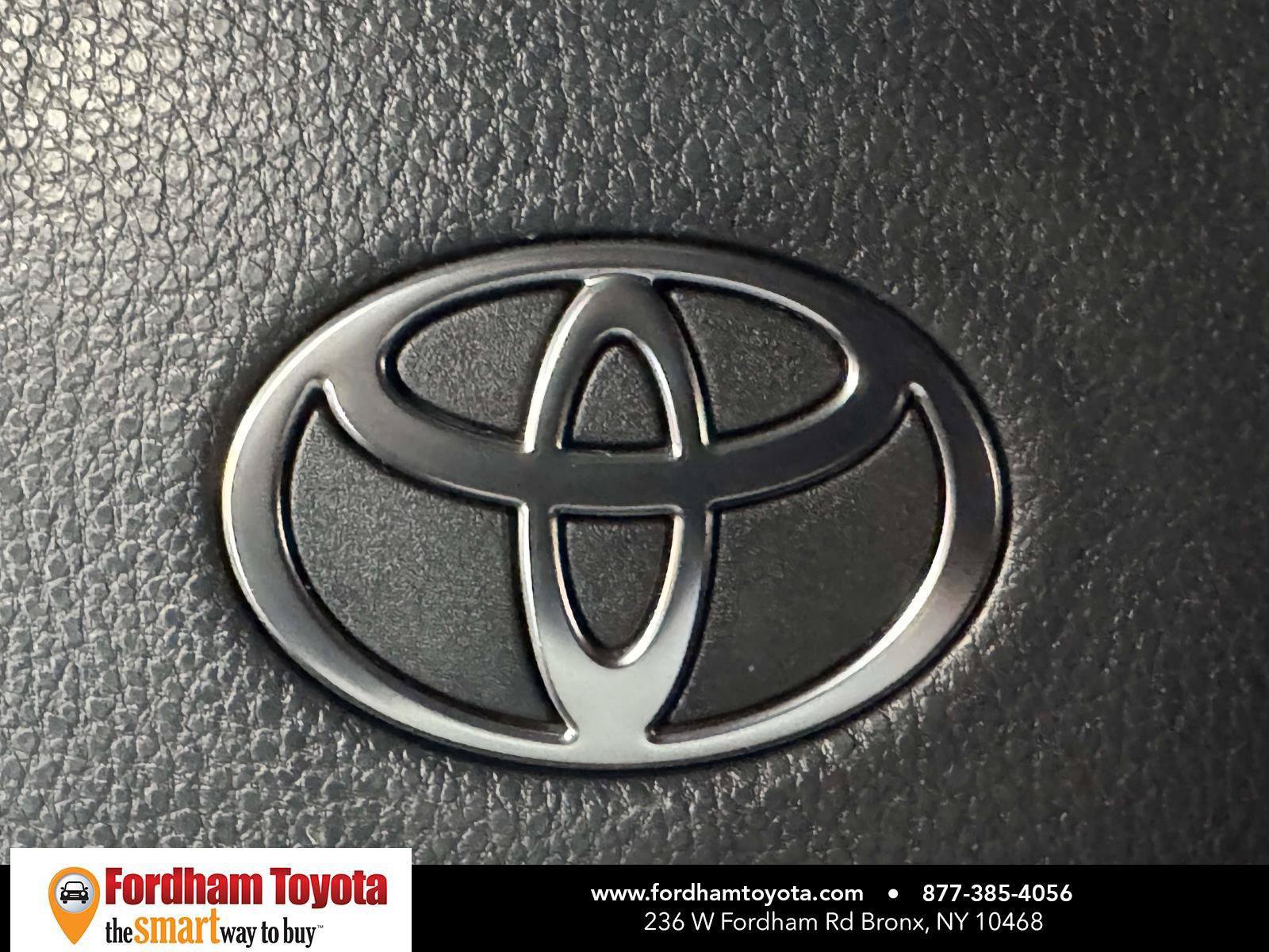 Certified 2025 Toyota Grand Highlander FWD image 33