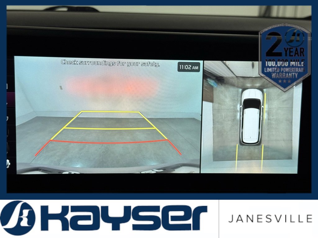 Used 2024 Kia Carnival SX Prestige image 17