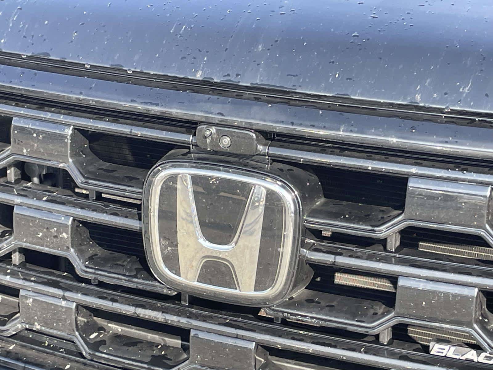 Used 2026 Honda Pilot Black Edition image 10