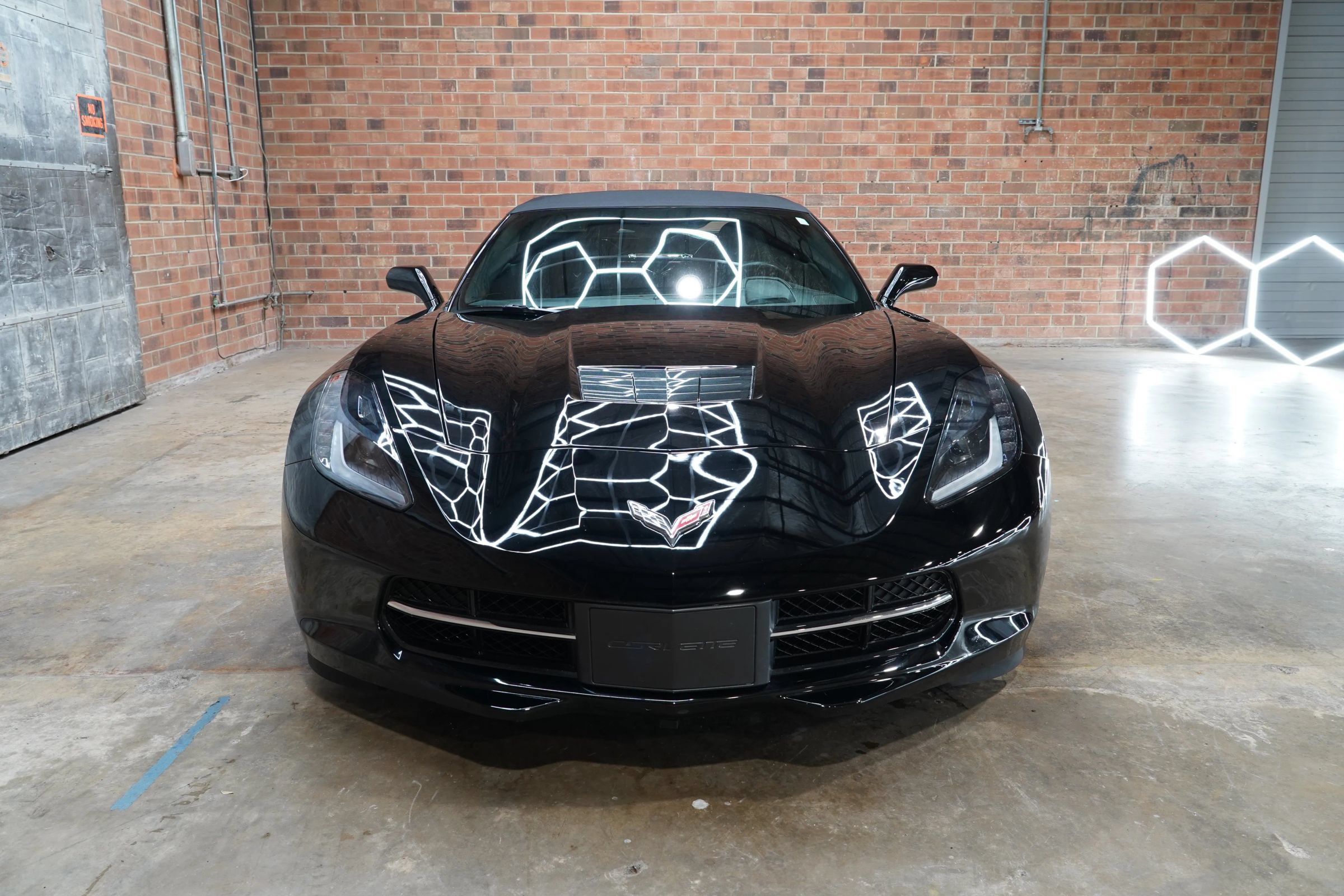 Used 2014 Chevrolet Corvette Stingray Convertible w/ 3LT Preferred Equipment Group RWD image 5