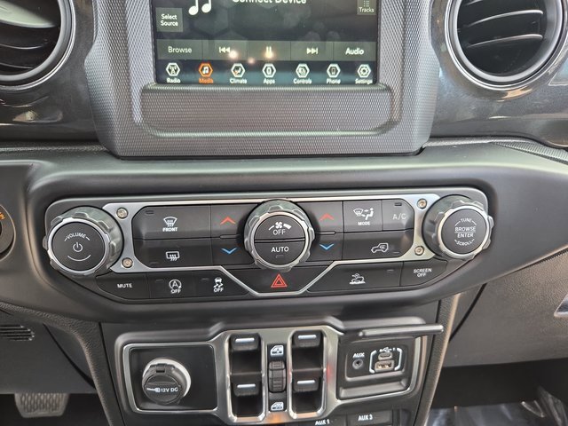 Used 2022 Jeep Wrangler Unlimited Sport image 23